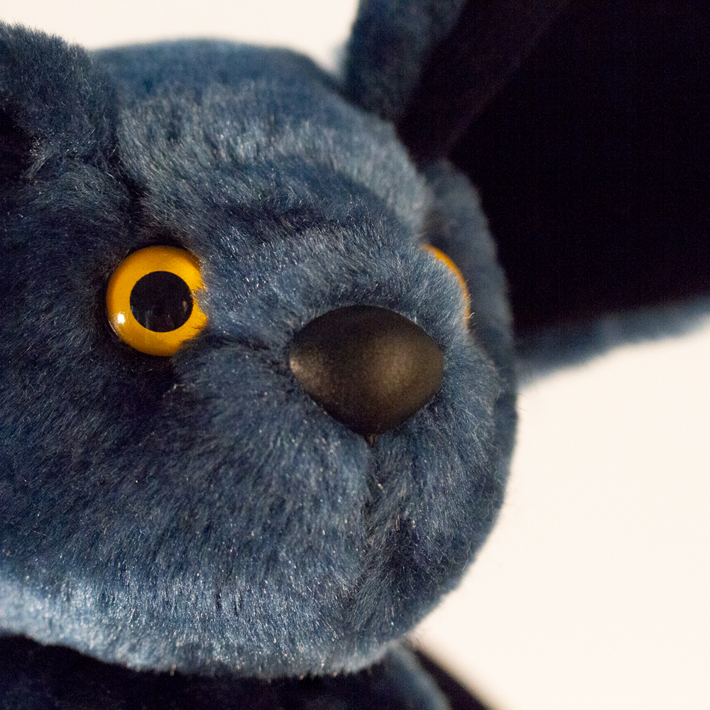 Fledermaus Kuscheltier