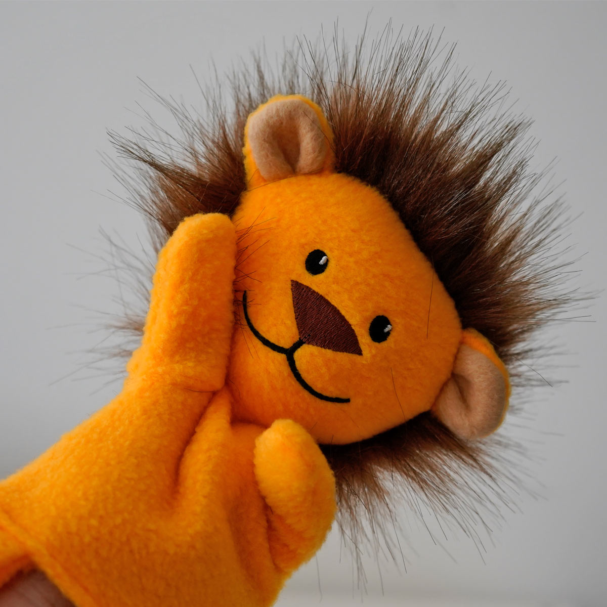 Handpuppe Löwe Leon