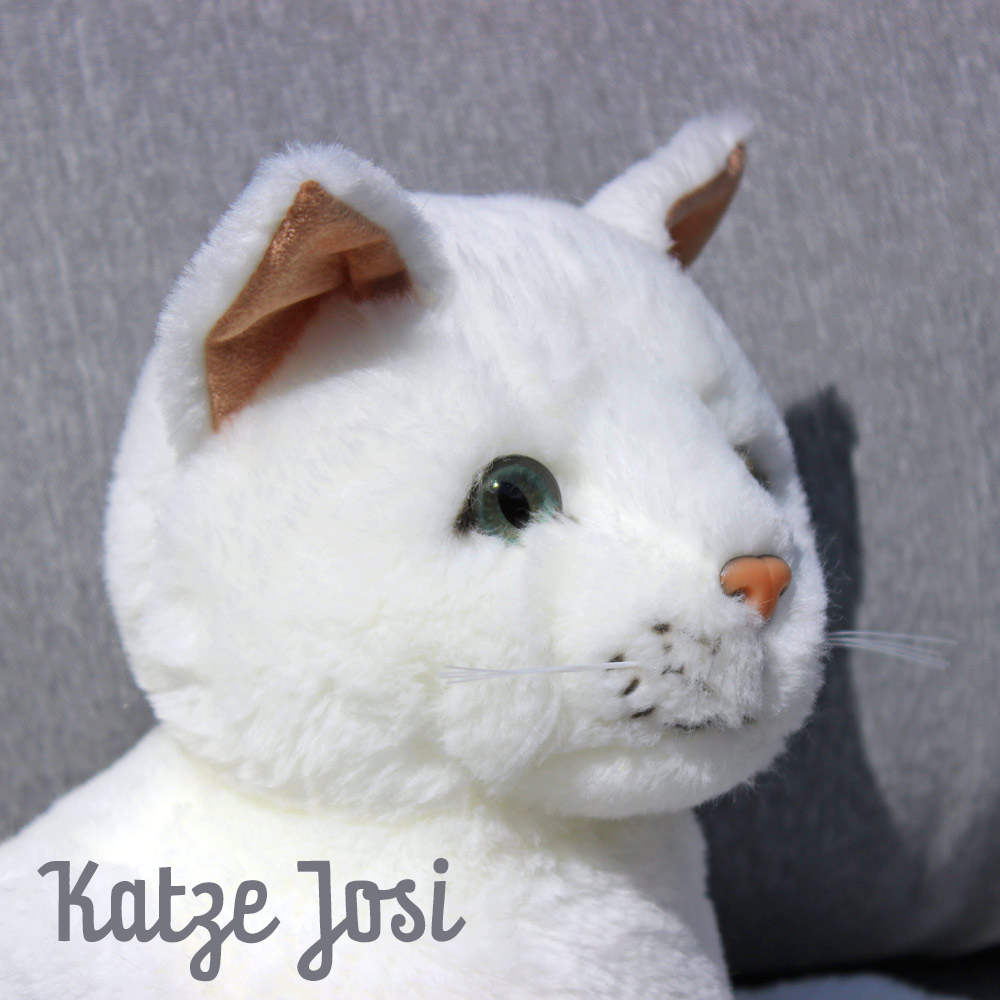 Katze Plüschtier Josi
