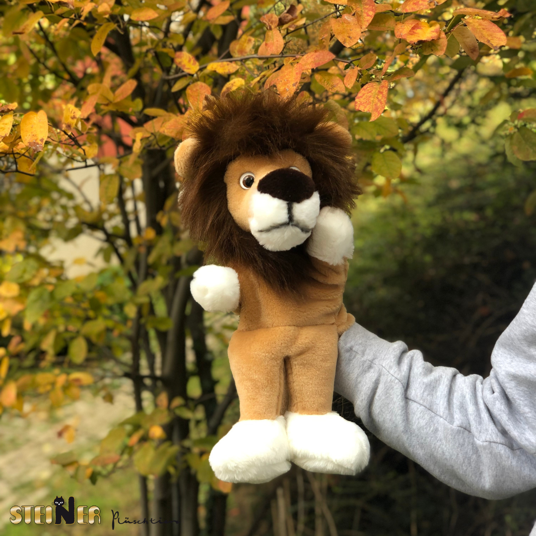 Spielpuppe Löwe