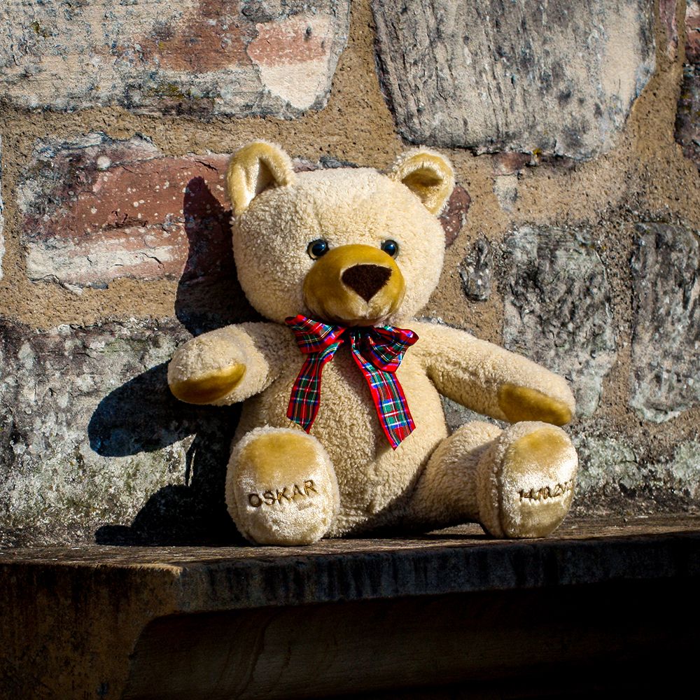 Teddy zur Geburt mit Schleife